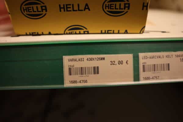 Auton valaisin tarvikkeita (38) - Image 15