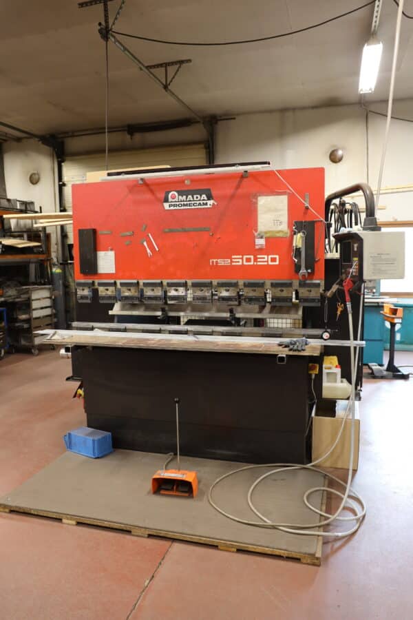 AMADA ITS2 50.20 särmäyspuristin (H33) - Image 2