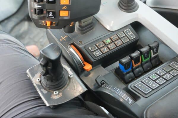 VALTRA T234, -21 TRAKTORI (451-MAP) ilmoitusta muokattu 5.9 - Image 18