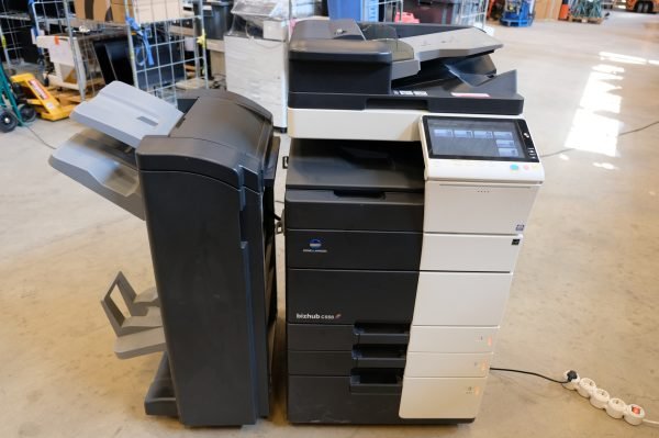 KONICA MINOLTA bizhub C558 monitoimilaite + viimeistelijä (X5)