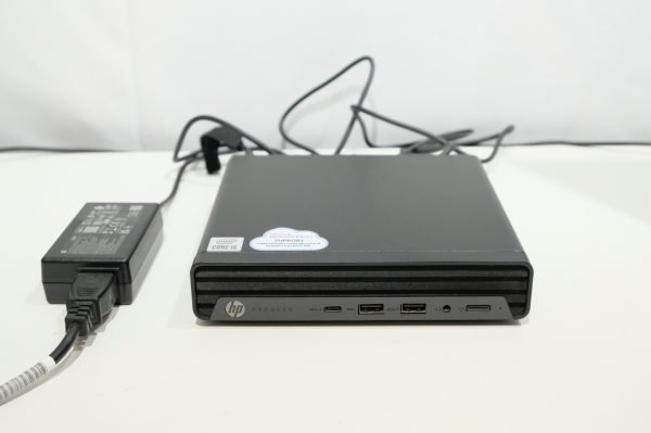 HP ProDesk 400 G6 Desktop Mini PC tietokone (X11)
