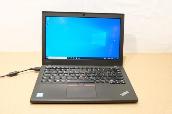 Lenovo ThinkPad X260 kannettava tietokone (NT102)