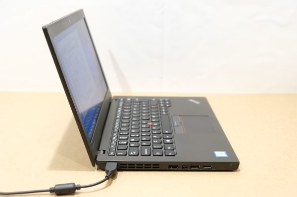 Lenovo ThinkPad X260 kannettava tietokone (NT102) - Image 6