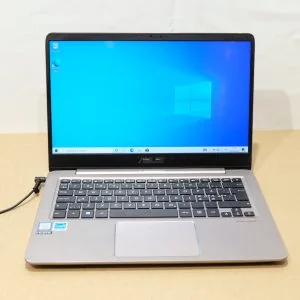 ASUS UX410U kannettava tietokone (NT104)