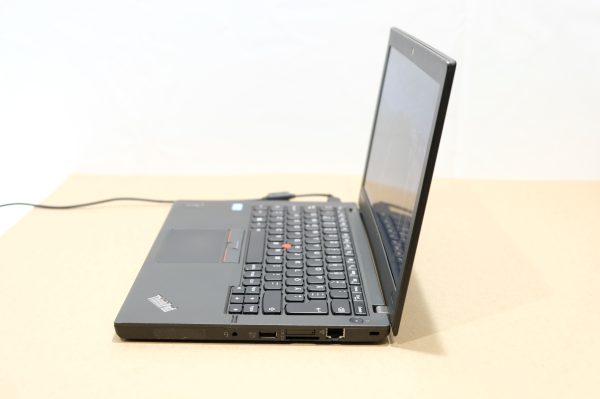 Lenovo ThinkPad X250 kannettava tietokone (NT105) - Image 7