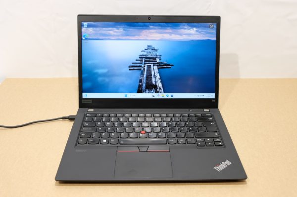 Lenovo ThinkPad T14 Gen 1 kannettava tietokone (NT106)