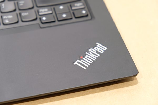Lenovo ThinkPad T14 Gen 1 kannettava tietokone (NT106) - Image 9