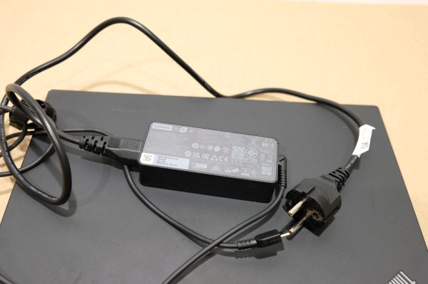 Lenovo ThinkPad T14 Gen 1 kannettava tietokone (NT106) - Image 18