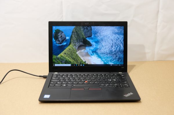 Lenovo ThinkPad X280 kannettava tietokone (NT107)