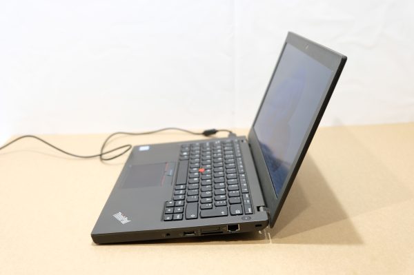 Lenovo ThinkPad X260 kannettava tietokone (NT108) - Image 8