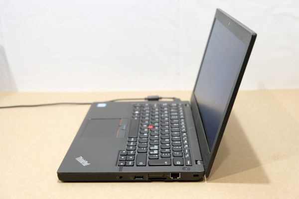Lenovo ThinkPad X260 kannettava tietokone (NT109) - Image 8