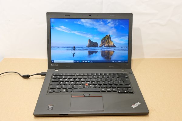 Lenovo ThinkPad L450 kannettava tietokone (NT111)