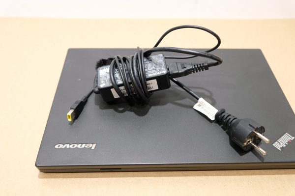Lenovo ThinkPad L450 kannettava tietokone (NT111) - Image 16