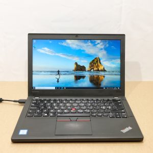 Lenovo ThinkPad X260 kannettava tietokone (NT112)