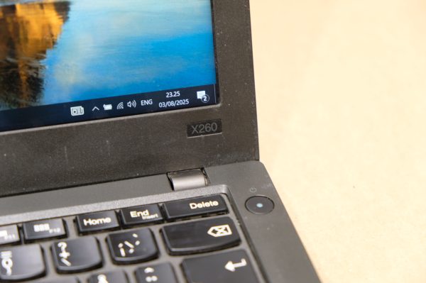 Lenovo ThinkPad X260 kannettava tietokone (NT112) - Image 11