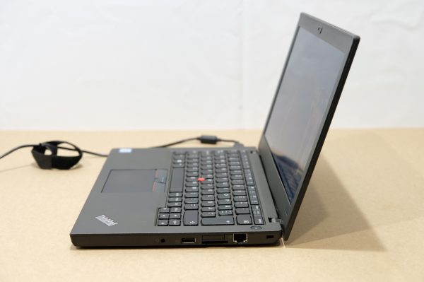 Lenovo ThinkPad X270 kannettava tietokone (NT115) - Image 7