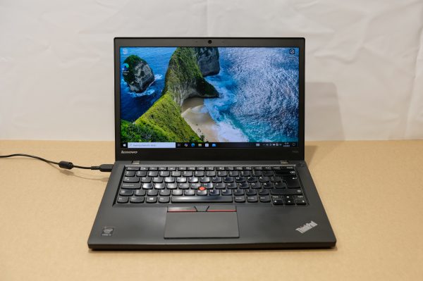 Lenovo ThinkPad T450s kannettava tietokone (NT117) - Image 2