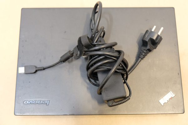 Lenovo ThinkPad T450s kannettava tietokone (NT117) - Image 16