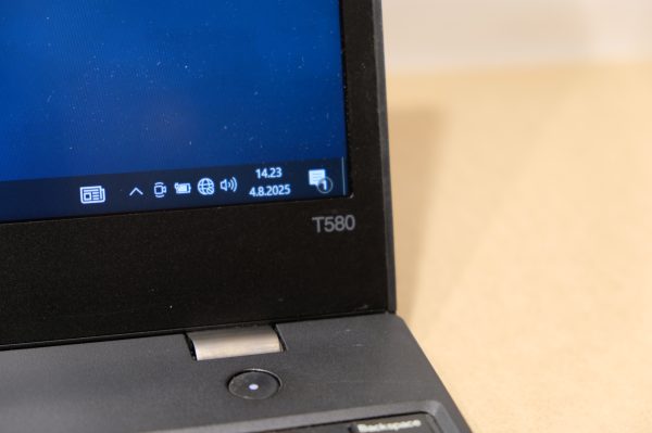Lenovo ThinkPad T580 kannettava tietokone (NT119) - Image 10
