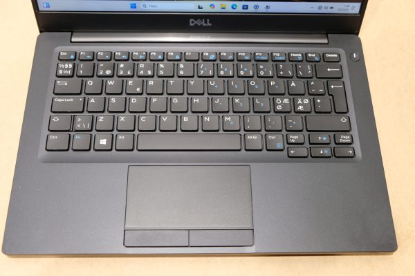 DELL Latitude 7390 kannettava tietokone (NT122) - Image 3