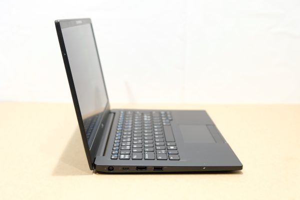 DELL Latitude 7390 kannettava tietokone (NT122) - Image 8