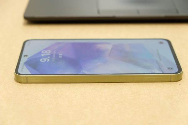 Samsung Galaxy A55 5G puhelin & DELL Latitude 7300 tietokone (NT125) - Image 17