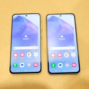 Samsung Galaxy A55 5G puhelin / 2 kpl (NT126)