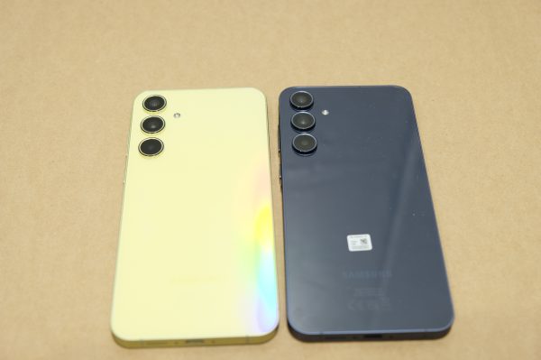 Samsung Galaxy A55 5G puhelin / 2 kpl (NT126) - Image 3