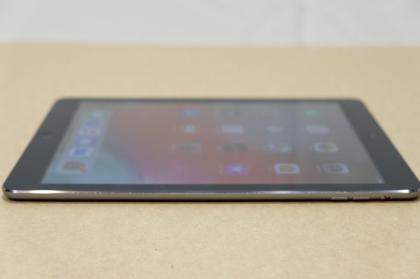 iPad Air & Trycoo WI-6 Mini PC (JM1) - Image 17