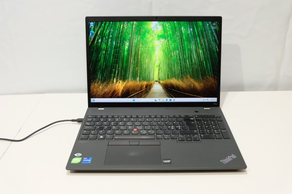 Lenovo ThinkPad P16s Gen 1 kannettava tietokone (X15)