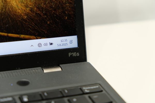 Lenovo ThinkPad P16s Gen 1 kannettava tietokone (X15) - Image 7