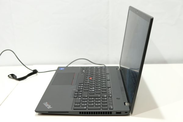 Lenovo ThinkPad T16 Gen 2 kannettava tietokone (X16) - Image 12