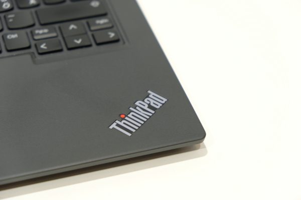 Lenovo ThinkPad T14 Gen 3 kannettava tietokone (X17) - Image 8
