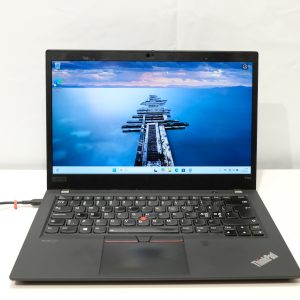 Lenovo ThinkPad P14s Gen 2 kannettava tietokone (X18)
