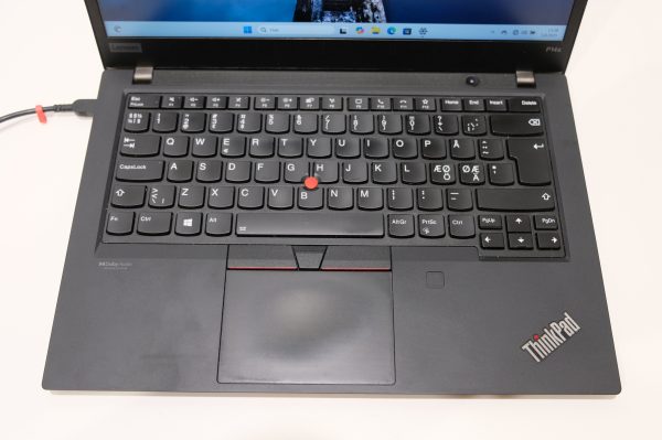 Lenovo ThinkPad P14s Gen 2 kannettava tietokone (X18) - Image 4