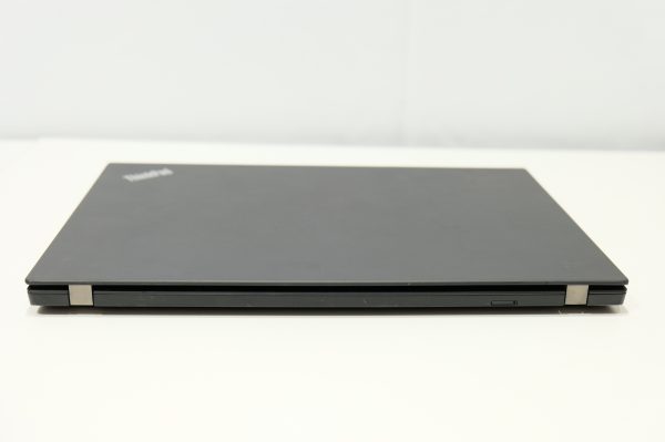 Lenovo ThinkPad P14s Gen 2 kannettava tietokone (X18) - Image 14