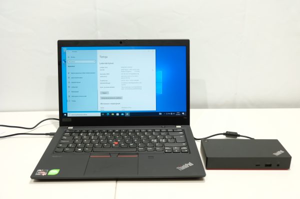 Lenovo ThinkPad T14 Gen 2 & ThinkPad Universal USB-C Dock (X19)