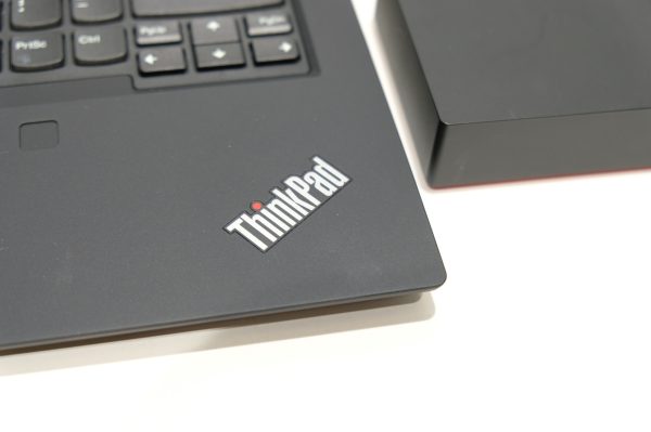Lenovo ThinkPad T14 Gen 2 & ThinkPad Universal USB-C Dock (X19) - Image 9