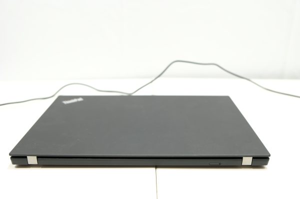 Lenovo ThinkPad T14 Gen 2 & ThinkPad Universal USB-C Dock (X19) - Image 15