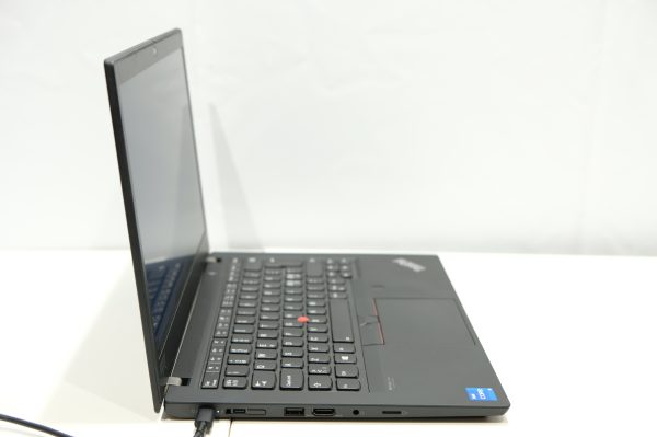 Lenovo ThinkPad T14 Gen 2 (X20) - Image 7