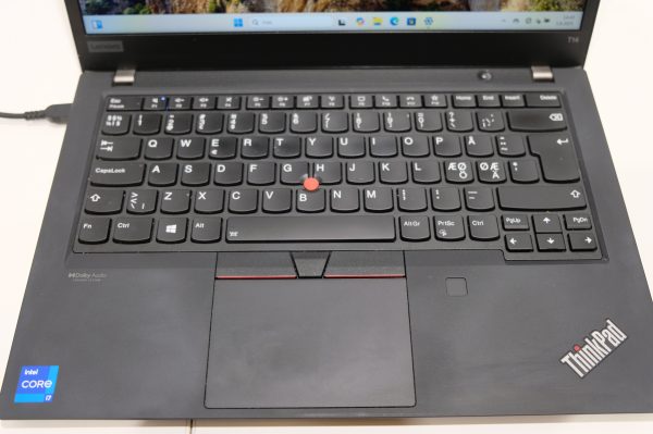 Lenovo ThinkPad T14 Gen 2 kannettava tietokone (X21) - Image 3