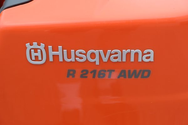 Husqvarna R 216T AWD ajettava ruohonleikkuri (G1000) - Image 21