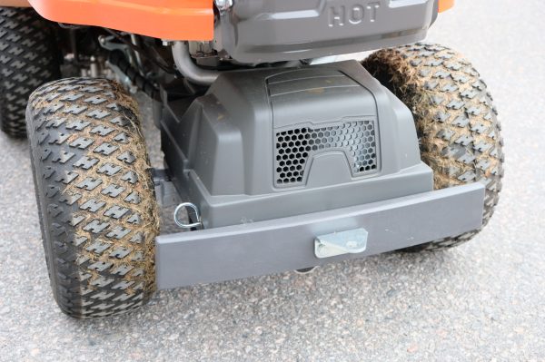 Husqvarna R 216T AWD ajettava ruohonleikkuri (G1000) - Image 23