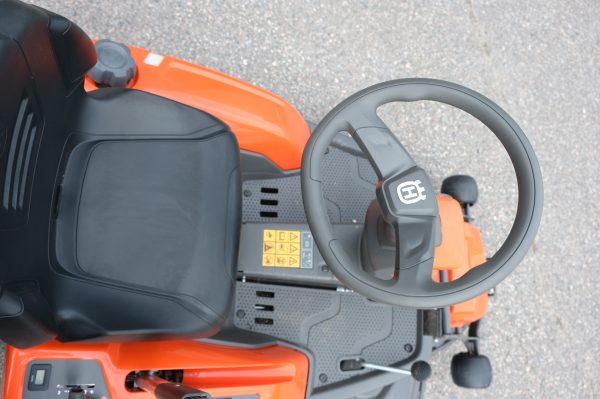 Husqvarna R 216T AWD ajettava ruohonleikkuri (G1000) - Image 2