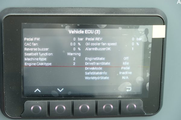 AVANT 650i kuormaaja (G1001) - Image 10