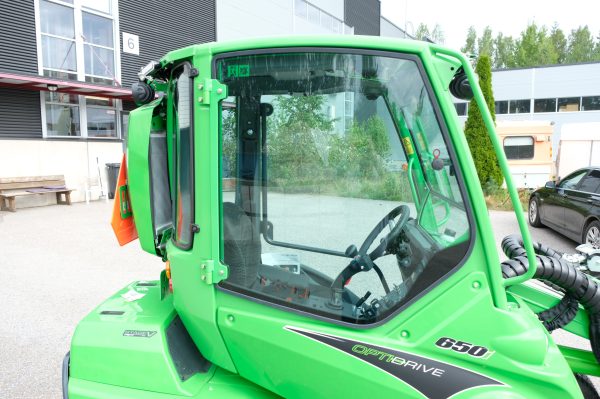 AVANT 650i kuormaaja (G1001) - Image 67