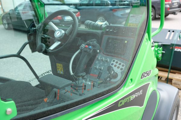 AVANT 650i kuormaaja (G1001) - Image 88