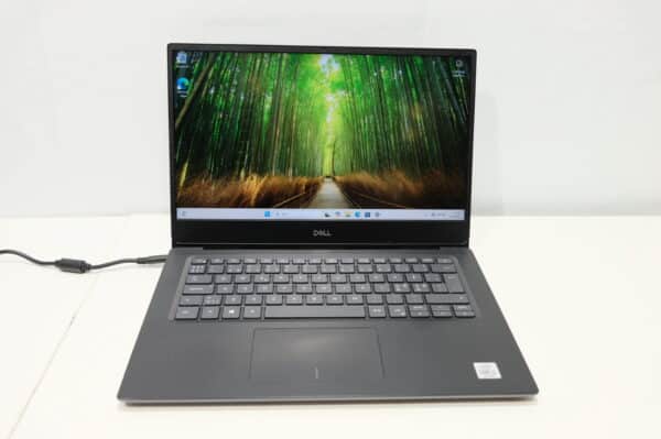 DELL Vostro 5490 kannettava tietokone (AL136)