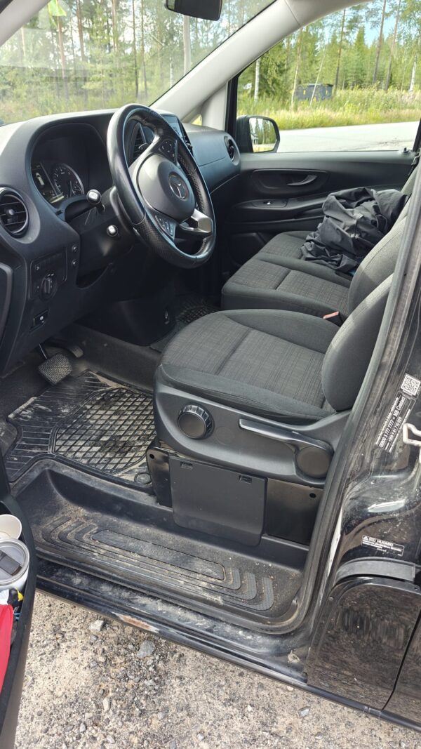 Mercedes-Benz Vito 2.1, -20, 4x4 (ETA-894) - Image 12