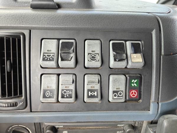 Volvo FM 440 12.8, Kompressori ATLAS COPCO 466 (XCZ-292) - Image 61